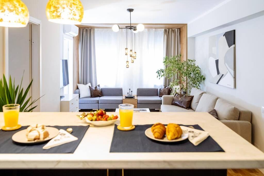 Stunning Views 2Br Intercontinental Flat Leilighet Bucureşti Eksteriør bilde