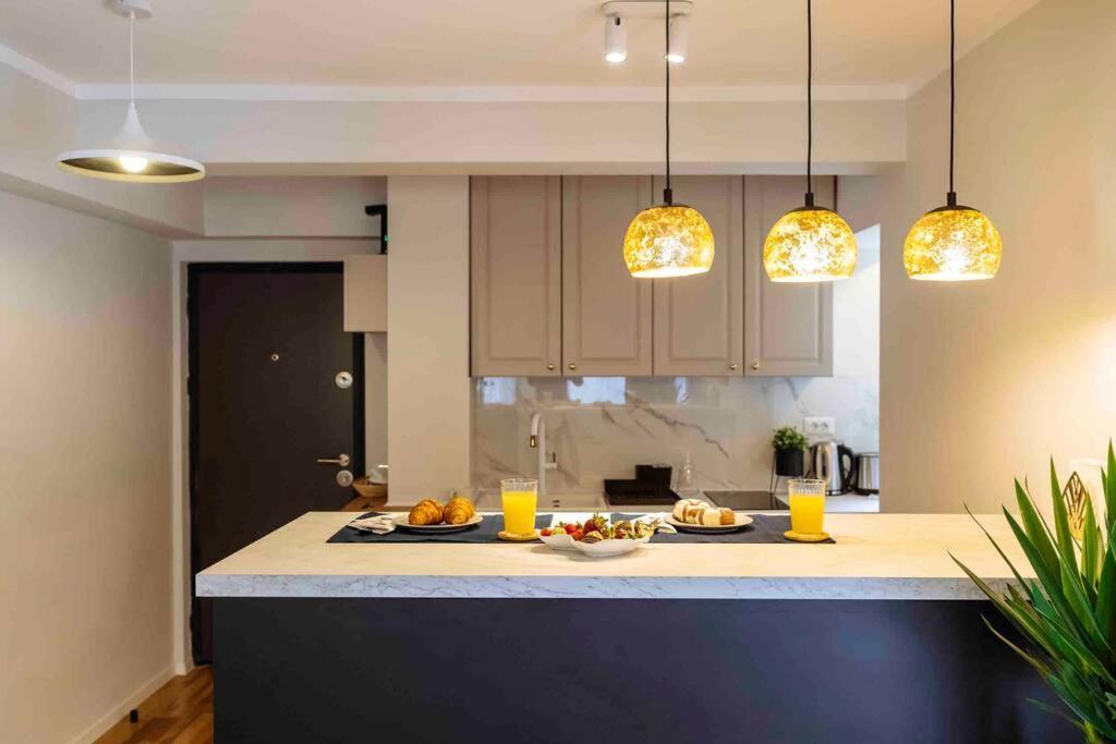 Stunning Views 2Br Intercontinental Flat Leilighet Bucureşti Eksteriør bilde