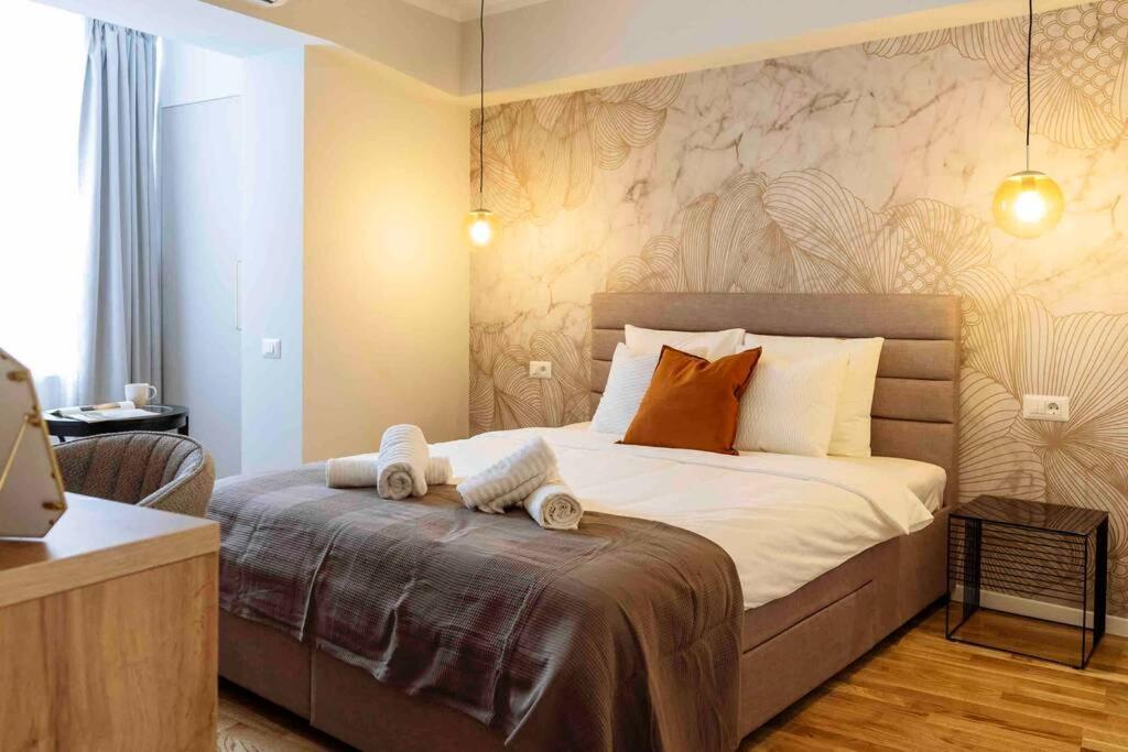 Stunning Views 2Br Intercontinental Flat Leilighet Bucureşti Eksteriør bilde