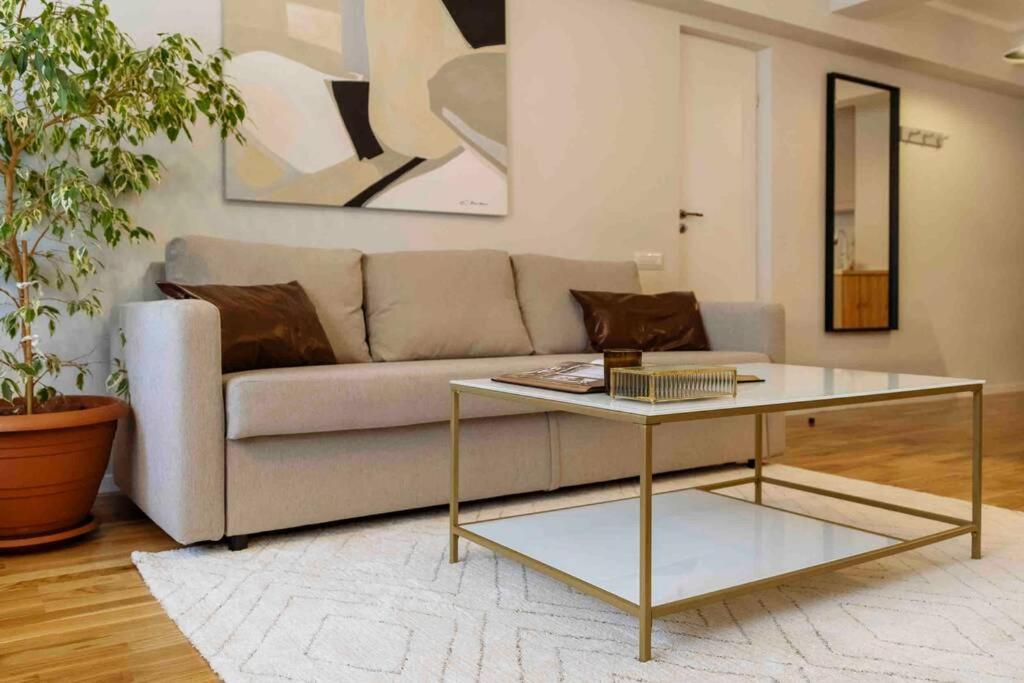 Stunning Views 2Br Intercontinental Flat Leilighet Bucureşti Eksteriør bilde