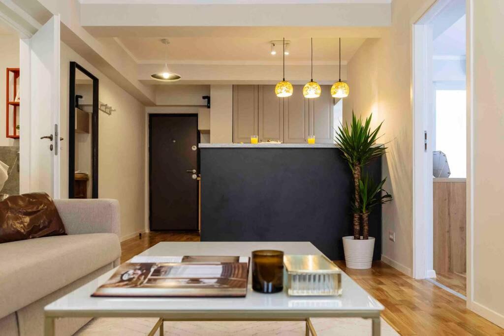 Stunning Views 2Br Intercontinental Flat Leilighet Bucureşti Eksteriør bilde