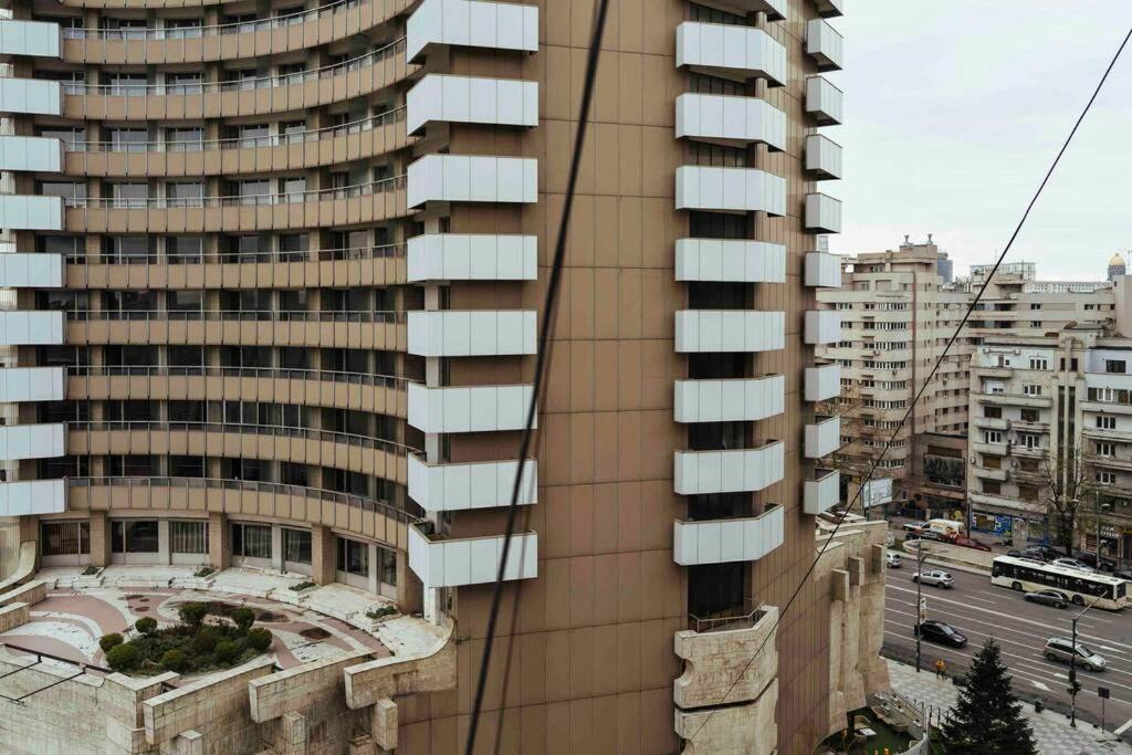 Stunning Views 2Br Intercontinental Flat Leilighet Bucureşti Eksteriør bilde